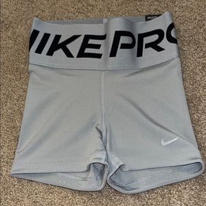 Nike Pro Gray Shorts Small NWT